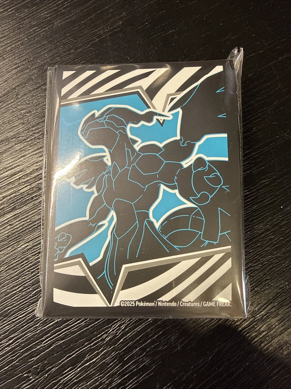 Black Bolt Card Sleeves (65 ct)